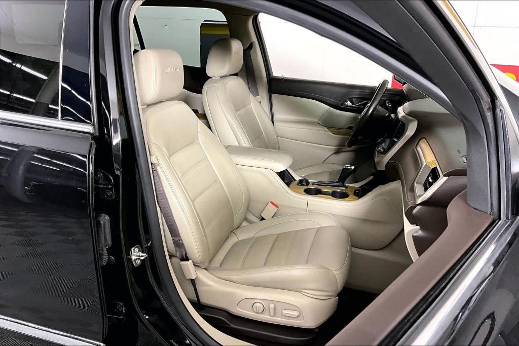 used 2019 GMC Acadia car, priced at $18,745