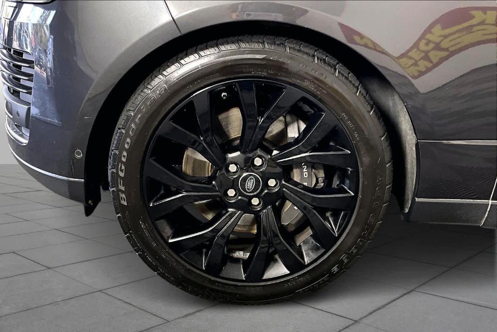 used 2018 Land Rover Range Rover car, priced at $27,995