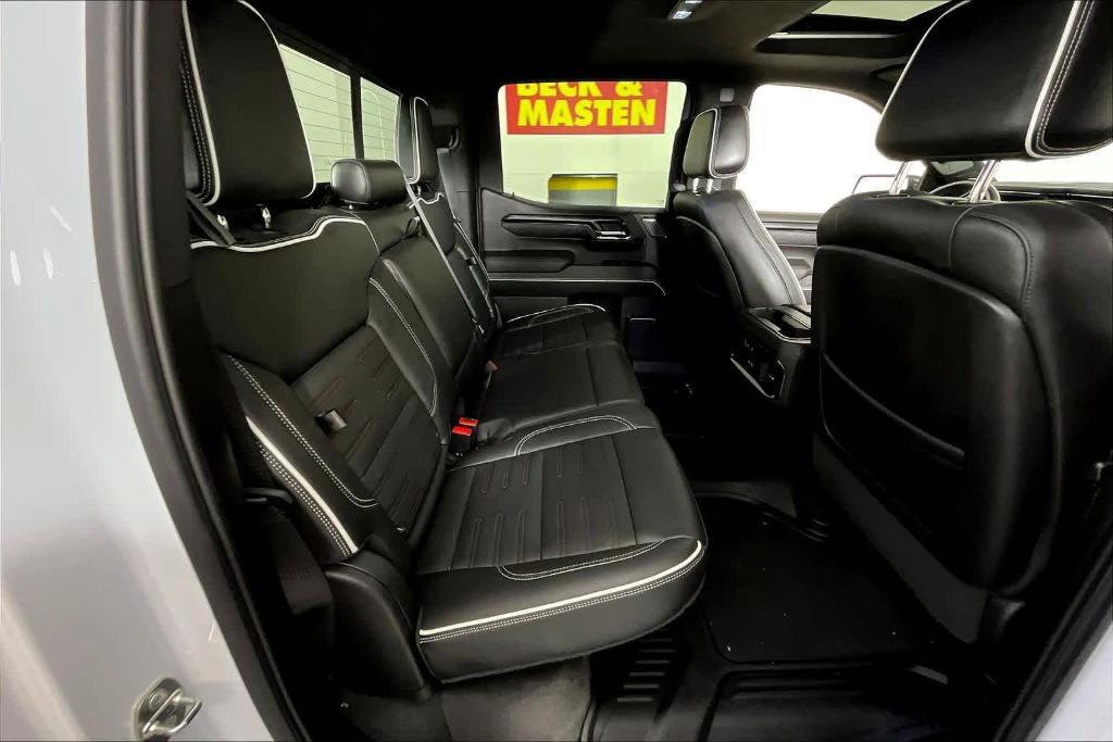 used 2023 GMC Sierra 1500 car, priced at $56,595