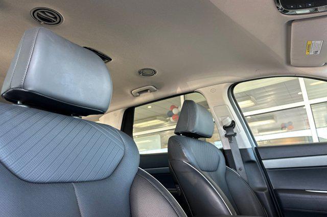 used 2025 Hyundai Palisade car, priced at $32,995
