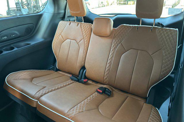 new 2026 Chrysler Pacifica car, priced at $58,725