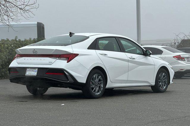 new 2026 Hyundai ELANTRA HEV car, priced at $27,835