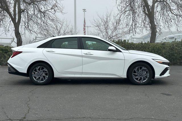 new 2026 Hyundai ELANTRA HEV car, priced at $27,835