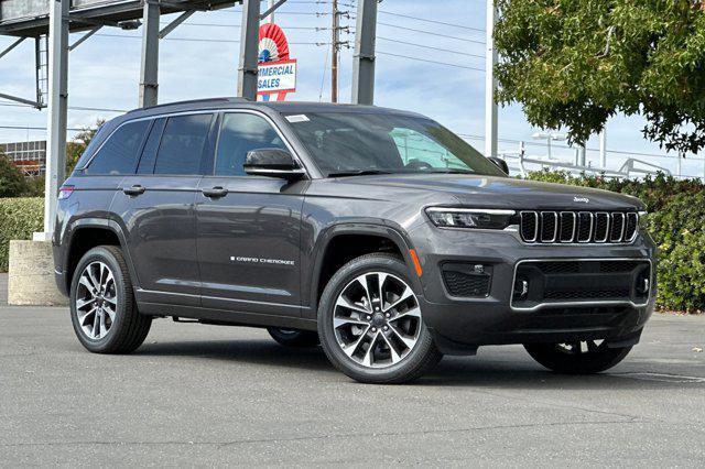 new 2025 Jeep Grand Cherokee car, priced at $65,995