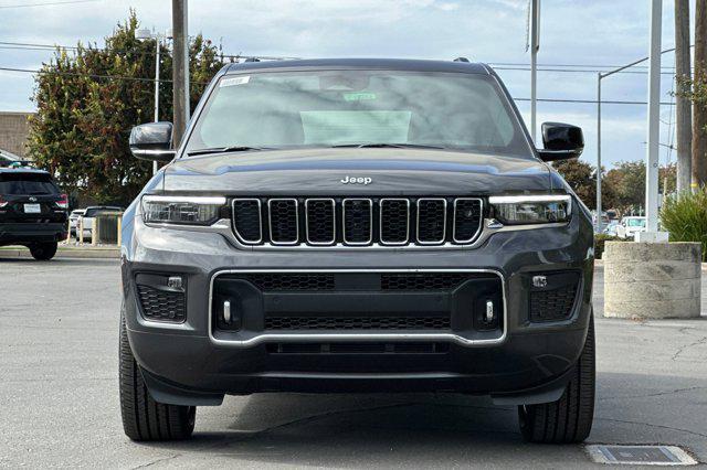 new 2025 Jeep Grand Cherokee car, priced at $65,995
