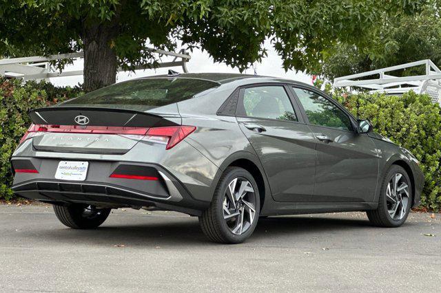 new 2025 Hyundai Elantra car, priced at $25,165