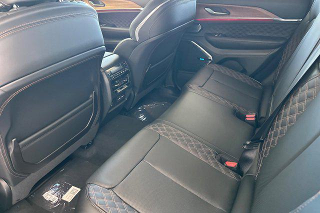new 2026 Jeep Grand Cherokee car, priced at $68,775