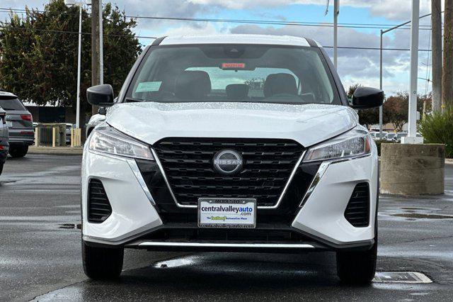 new 2025 Nissan Kicks car, priced at $21,995