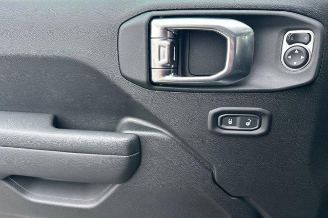 new 2026 Jeep Wrangler car, priced at $46,995