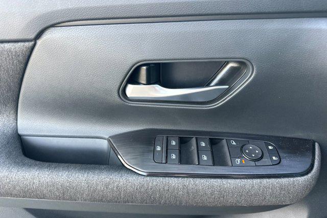 new 2026 Nissan Kicks car, priced at $25,495