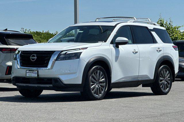 used 2025 Nissan Pathfinder car, priced at $39,995