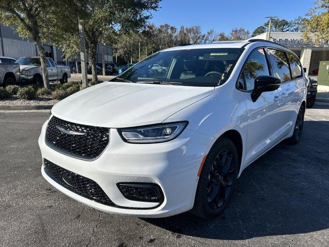 new 2026 Chrysler Pacifica car, priced at $50,569