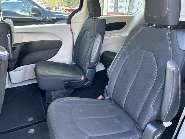 used 2017 Chrysler Pacifica car, priced at $10,884