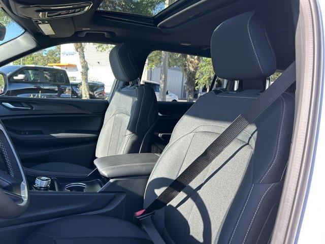 new 2026 Jeep Grand Cherokee L car, priced at $38,023