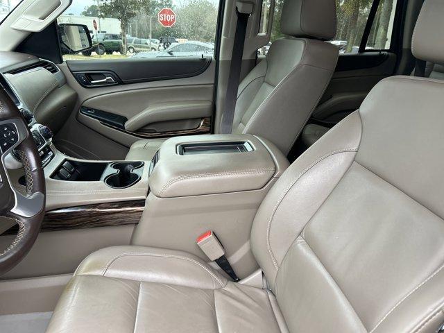 used 2019 GMC Yukon car, priced at $30,952