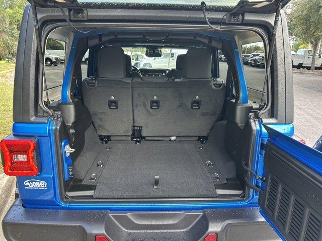 new 2025 Jeep Wrangler car, priced at $43,574