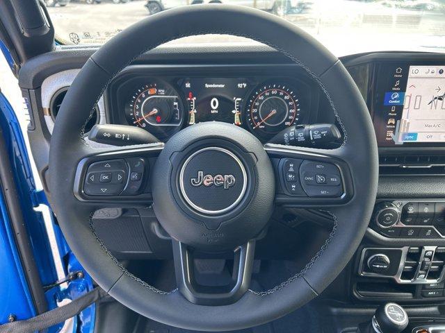 new 2025 Jeep Wrangler car, priced at $43,574