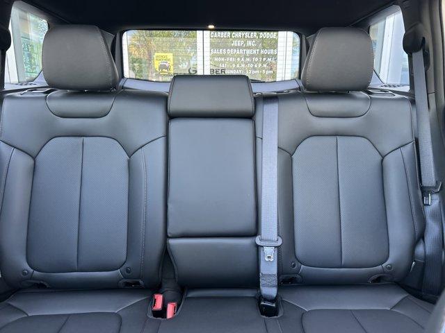 new 2026 Jeep Cherokee car, priced at $44,300