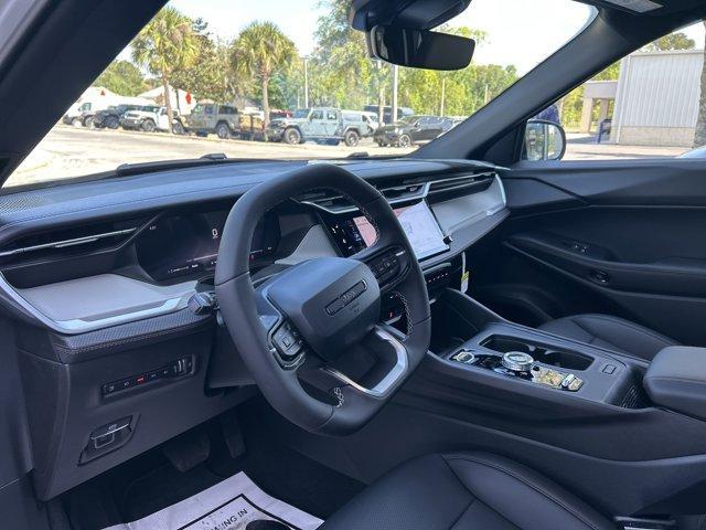 new 2026 Jeep Cherokee car, priced at $44,300