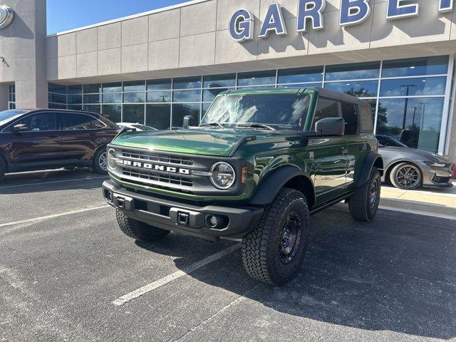 new 2025 Ford Bronco car, priced at $52,618