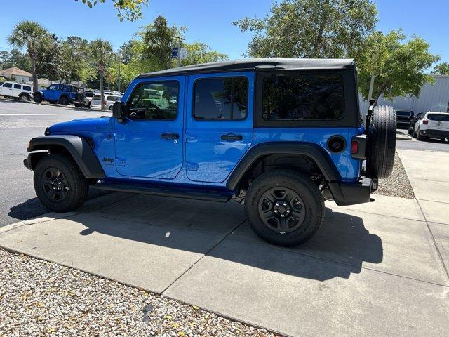 new 2025 Jeep Wrangler car, priced at $35,733