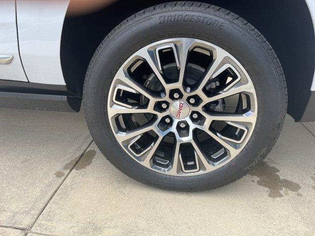 new 2026 GMC Yukon XL car, priced at $100,570