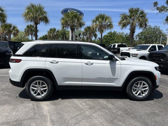 new 2026 Jeep Grand Cherokee car, priced at $35,743