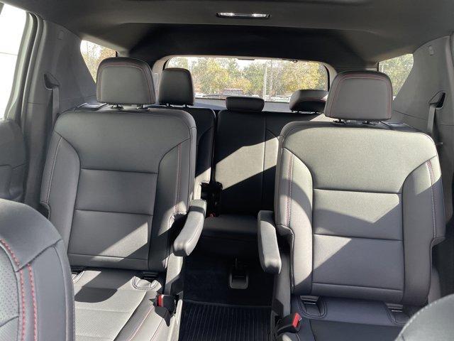 new 2026 Chevrolet Traverse car, priced at $57,698