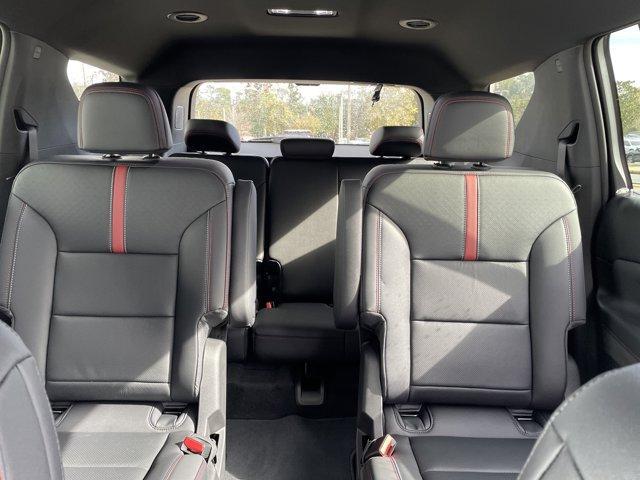 new 2026 Chevrolet Traverse car, priced at $53,895