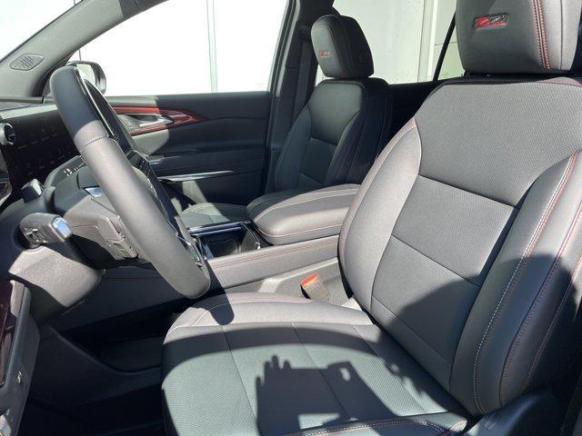 new 2026 Chevrolet Traverse car, priced at $56,002