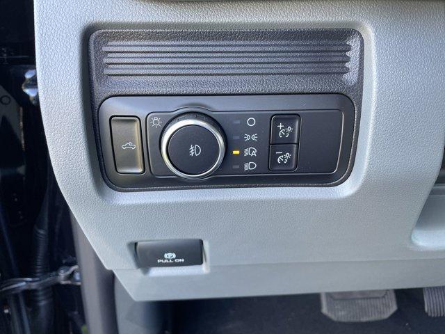 new 2025 Ford F-250 car, priced at $62,551