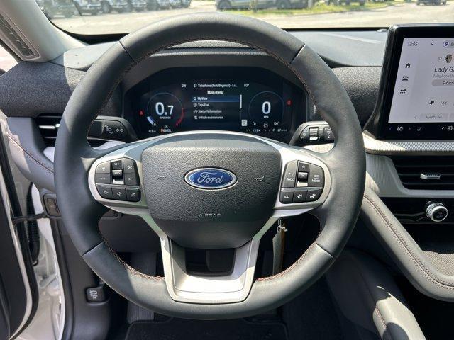 new 2025 Ford Explorer car, priced at $36,708