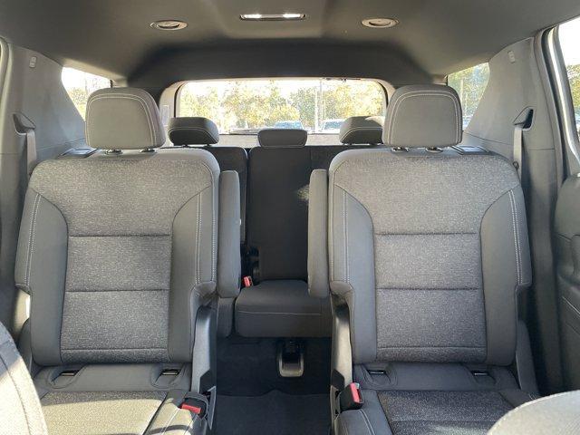 new 2026 Chevrolet Traverse car, priced at $38,633