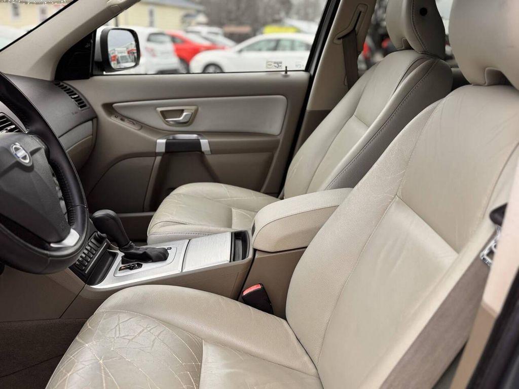 used 2013 Volvo XC90 car, priced at $10,495