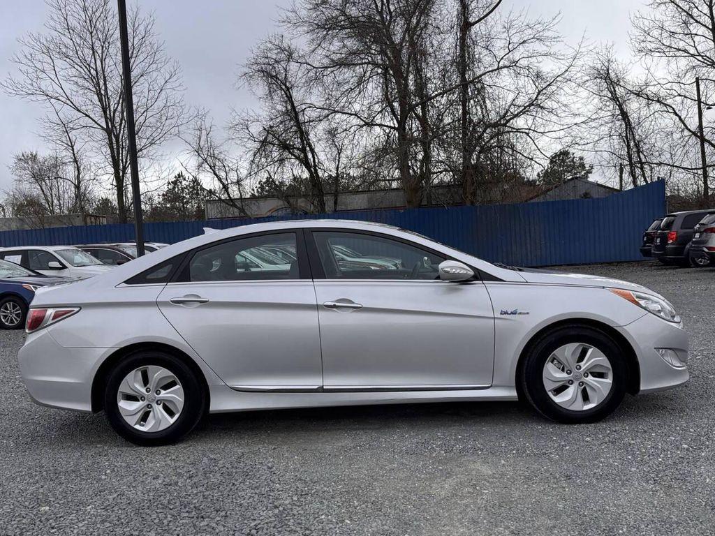 used 2013 Hyundai Sonata Hybrid car, priced at $8,795