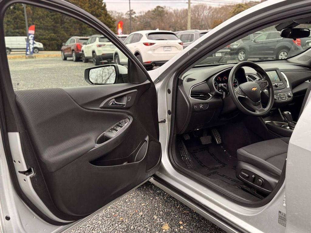 used 2016 Chevrolet Malibu car, priced at $11,495