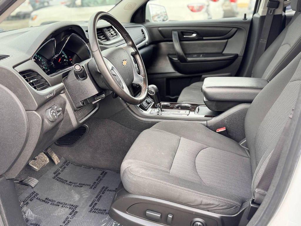 used 2017 Chevrolet Traverse car, priced at $11,995
