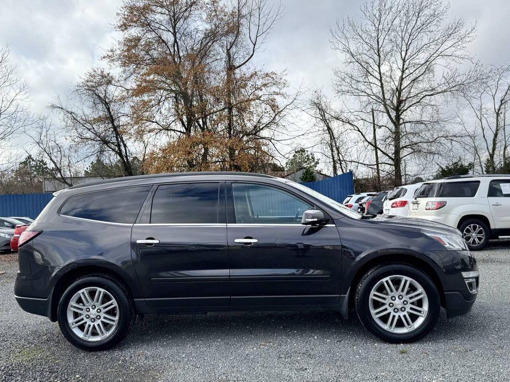used 2015 Chevrolet Traverse car, priced at $10,995