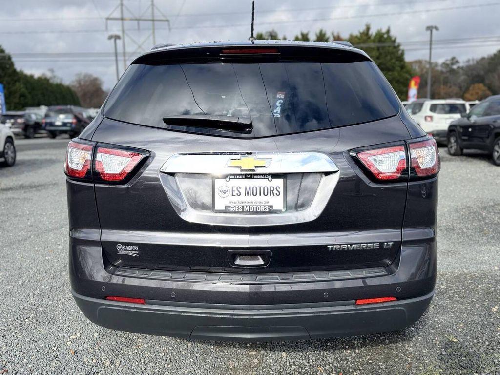 used 2015 Chevrolet Traverse car, priced at $10,995