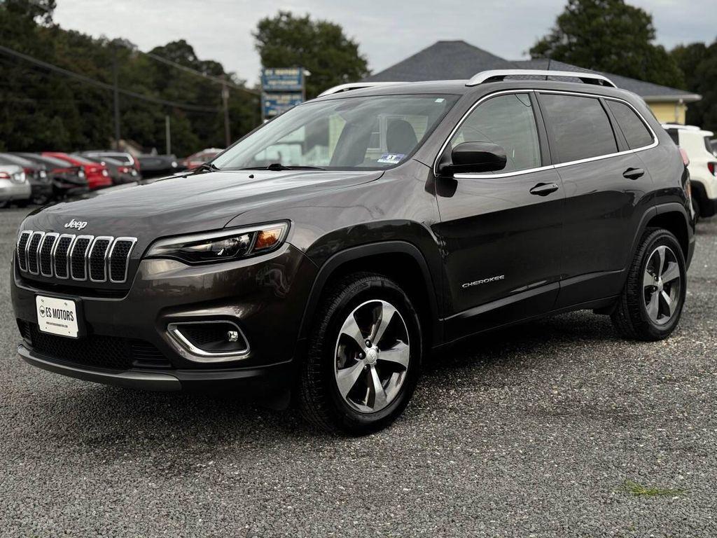 used 2019 Jeep Cherokee car, priced at $15,595