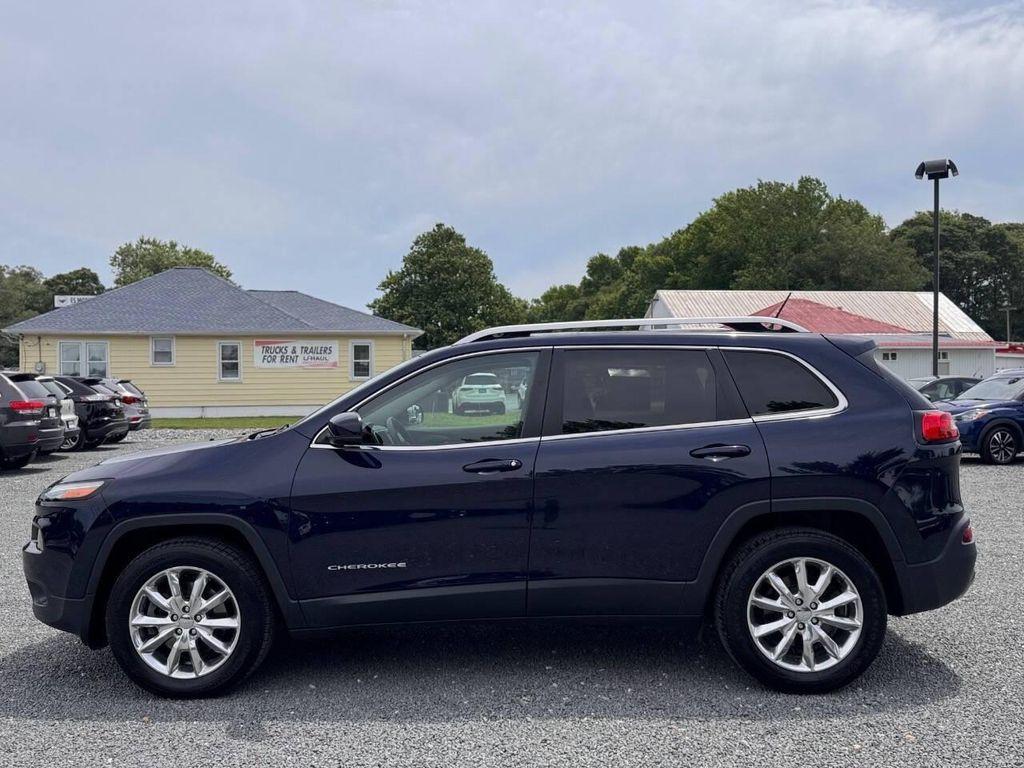 used 2015 Jeep Cherokee car, priced at $12,595