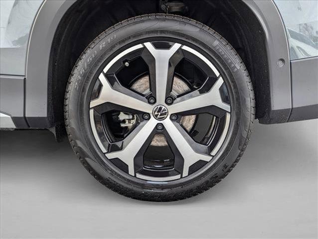 new 2026 Volkswagen Tiguan car, priced at $35,197