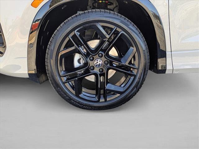 new 2026 Volkswagen Tiguan car, priced at $39,067