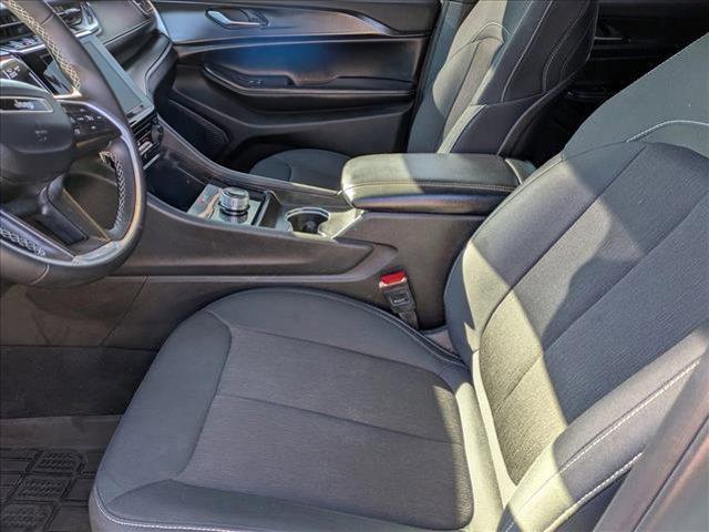 used 2024 Jeep Grand Cherokee L car, priced at $29,179