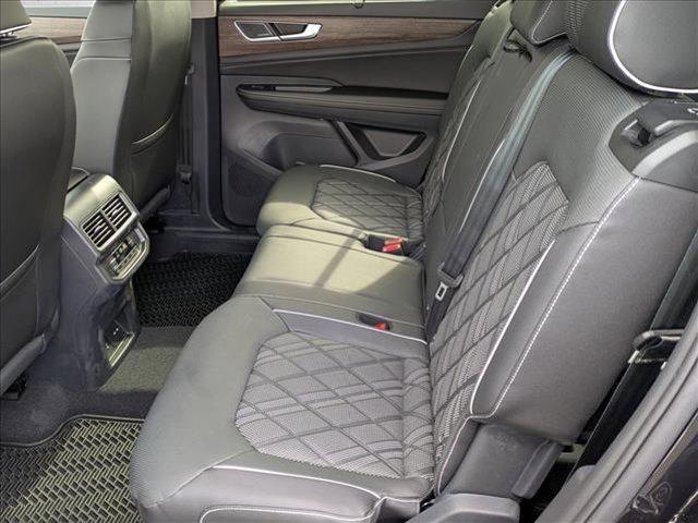 new 2026 Volkswagen Atlas car, priced at $55,301