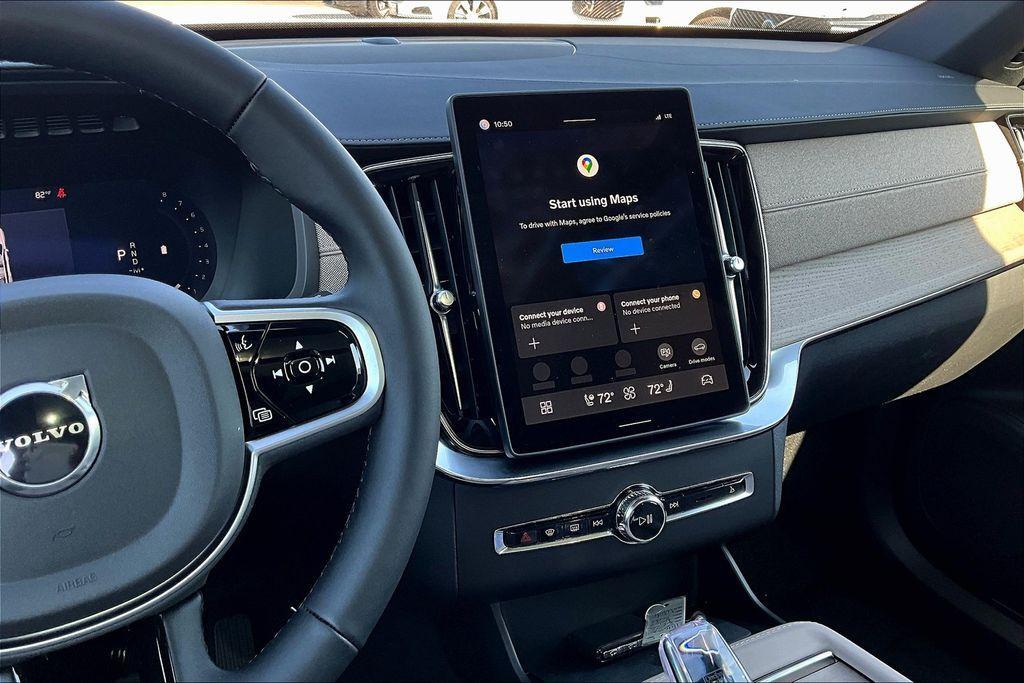 new 2026 Volvo XC90 car, priced at $69,075