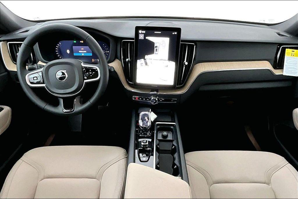 new 2026 Volvo XC60 Plug-In Hybrid car