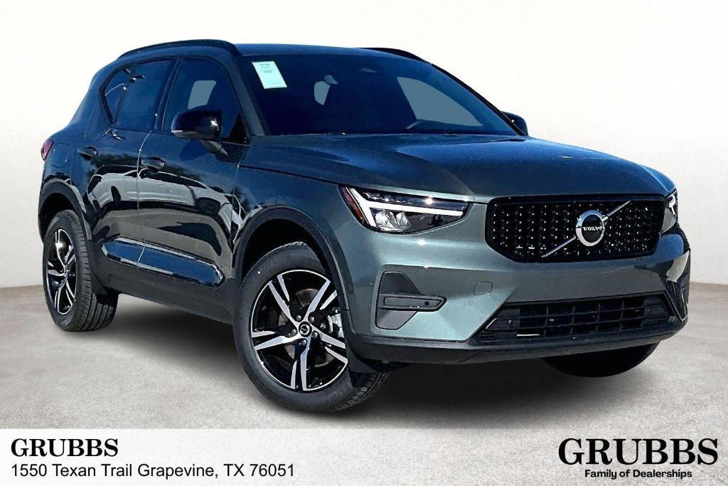 new 2026 Volvo XC40 car