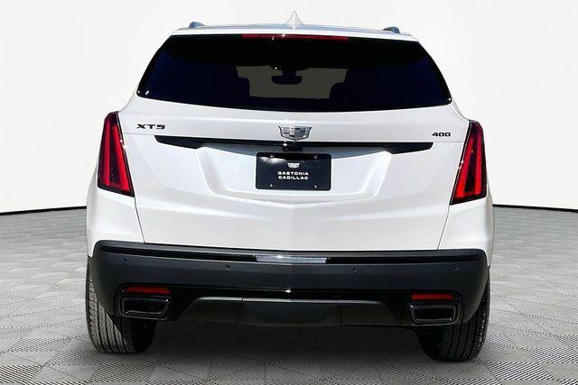 new 2026 Cadillac XT5 car, priced at $63,205