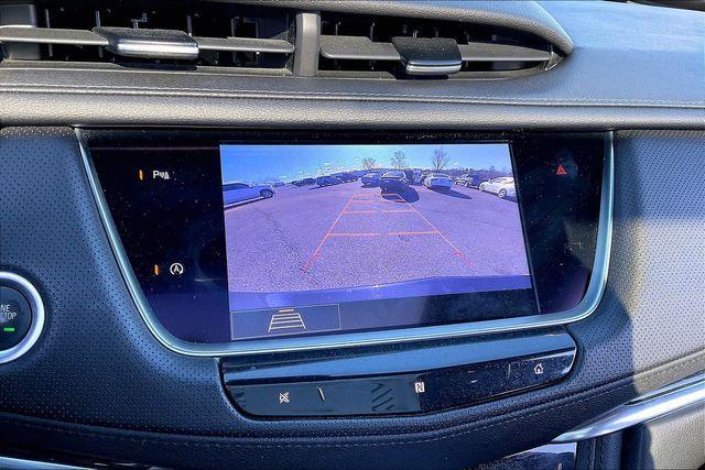 used 2020 Cadillac XT5 car, priced at $23,231